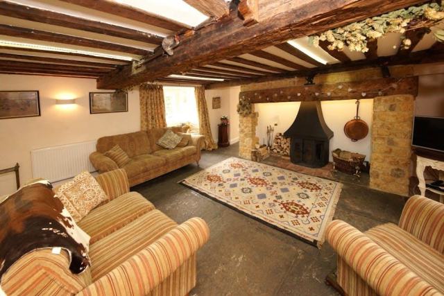 Intérieur maison en bois : créer des espaces chaleureux et naturels