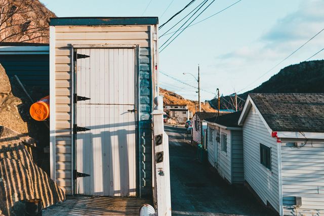 Prix d’une maison en bois : comprendre les tarifs et les postes de dépenses Prix d’une maison en bois : comprendre les tarifs et les postes de dépenses